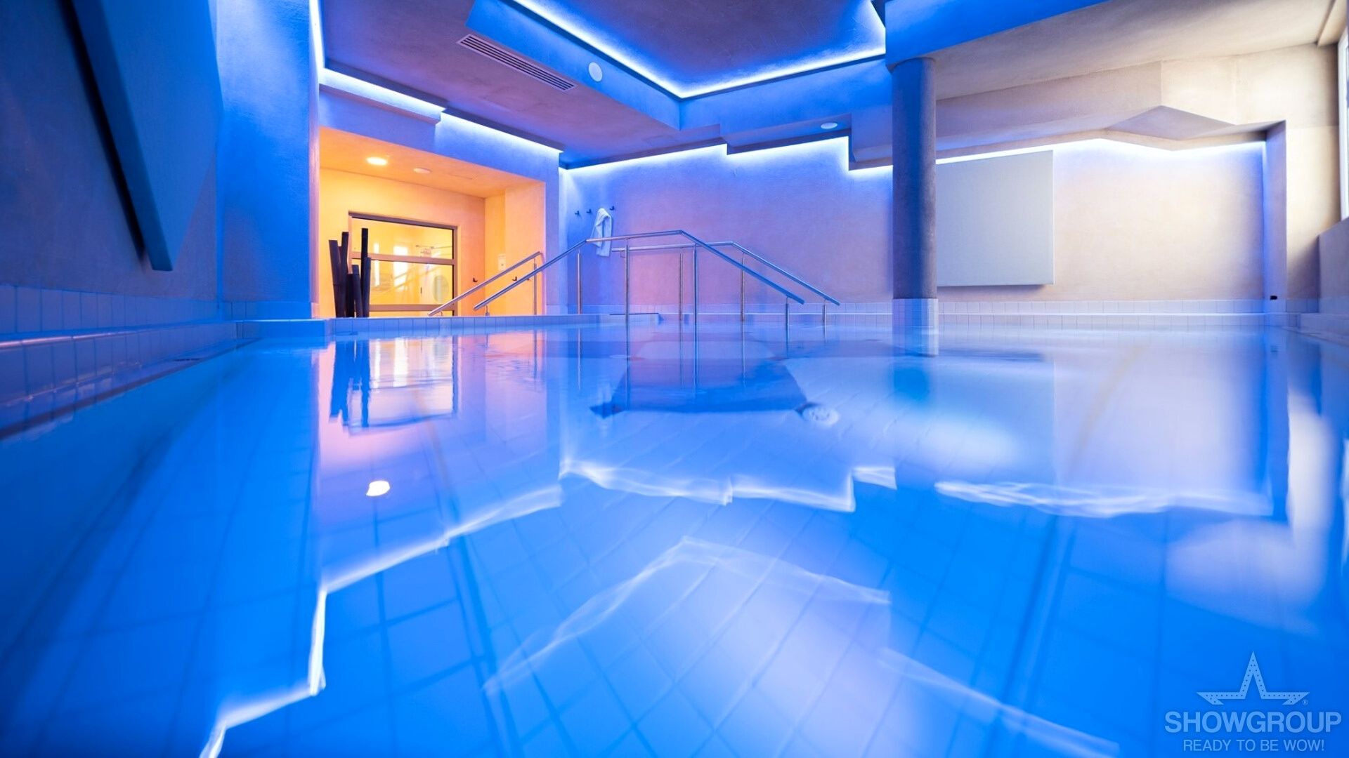 piscina hotel caesius