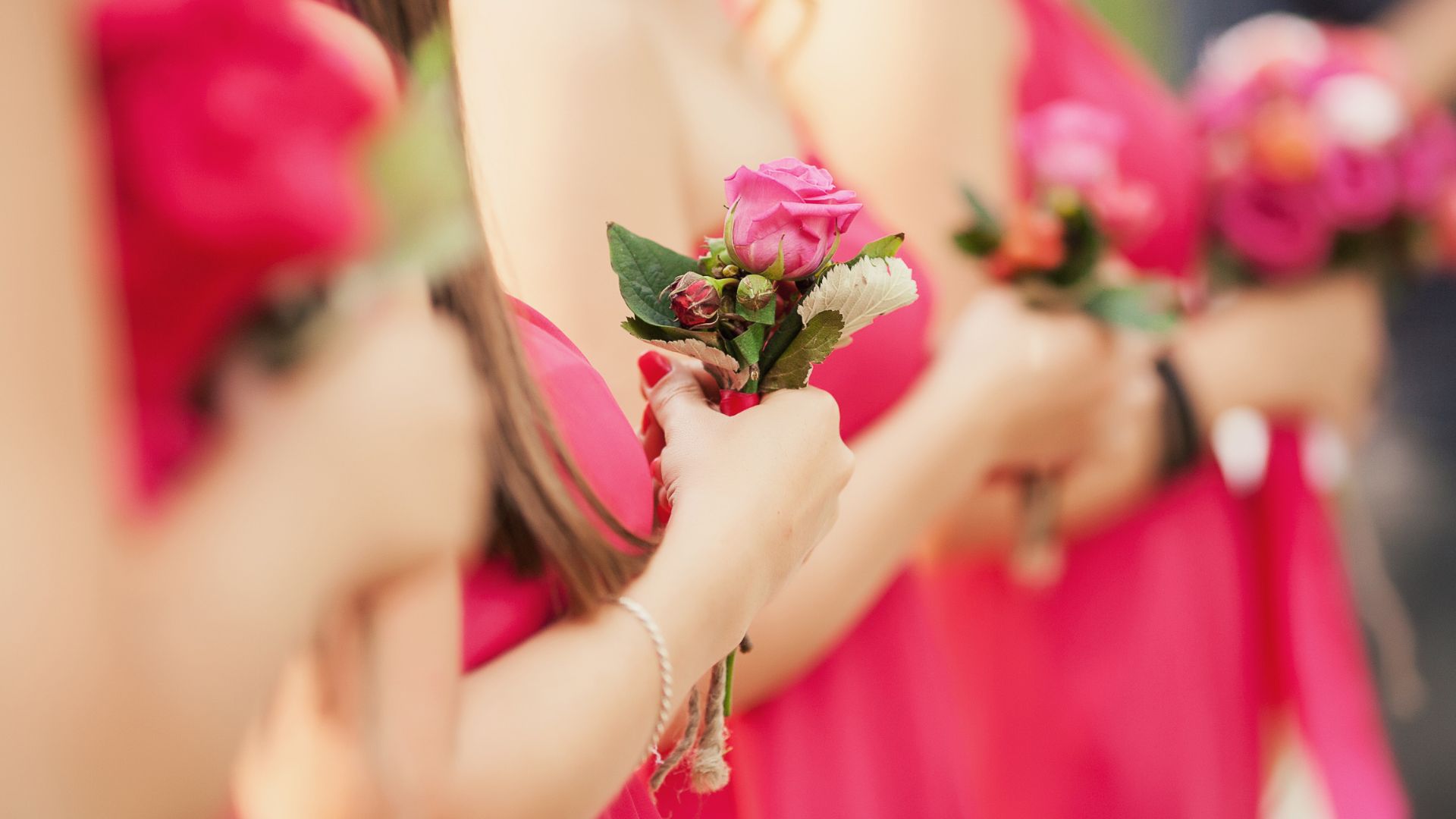 Che differenza c'è tra damigelle e testimoni?