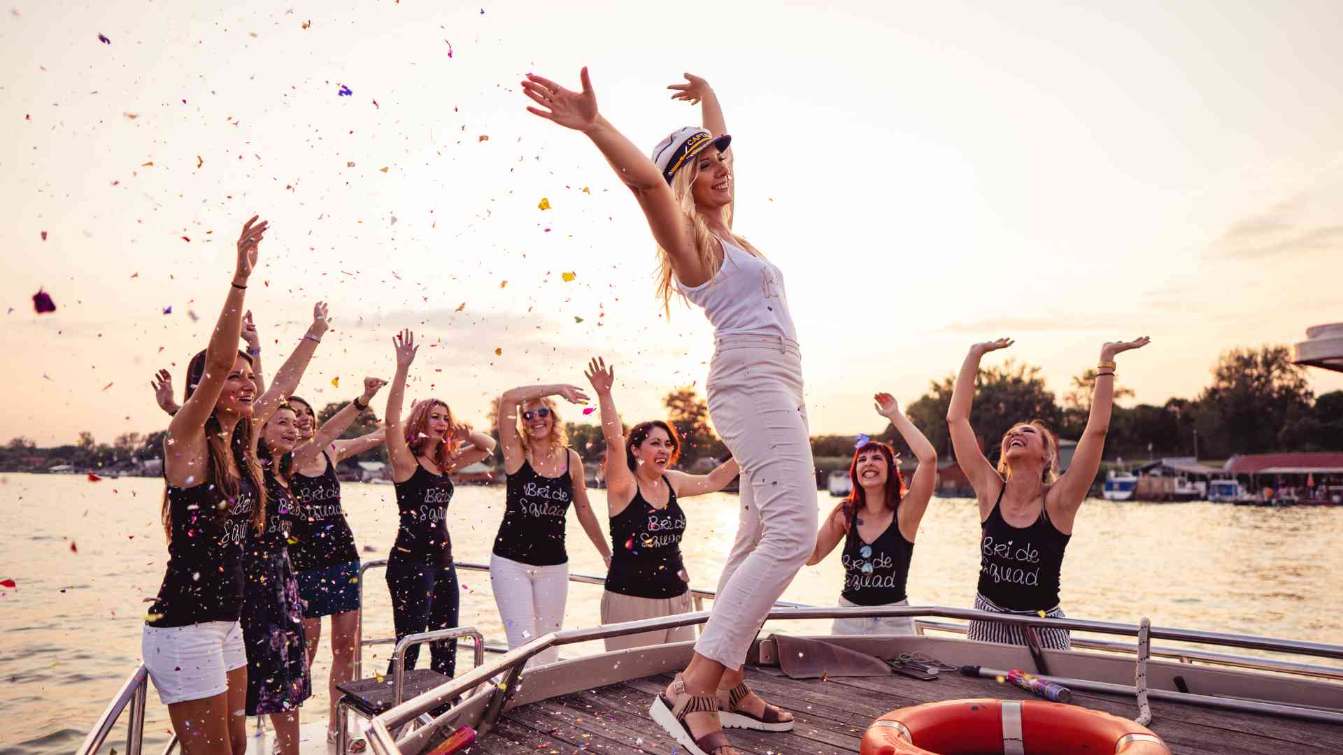 boatparty per addio al nubilato e celibato boatparty per addio al nubilato e celibato