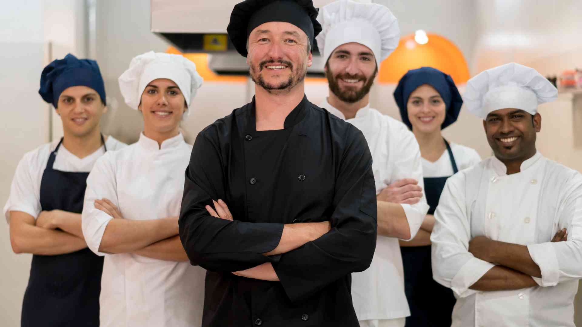Chef stellati o catering tradizionale per matrimonio