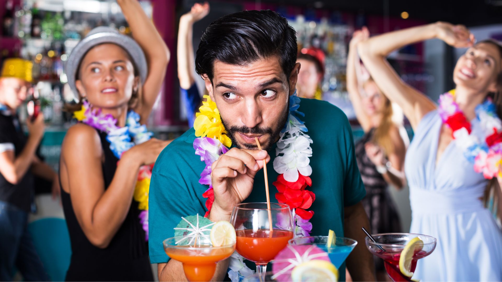 Come organizzare una festa hawaiana in 5 mosse! - Showgroup